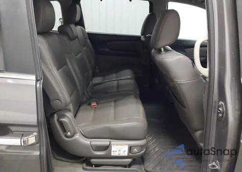 2013 Honda Odyssey Ex-L z USA, uszkodzony, nr VIN 5FNRL5H60DB025332